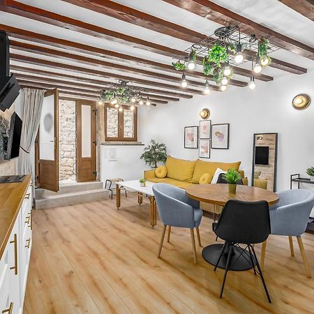 La Bestia Deluxe Studio Apartment Rovinj Ngoại thất bức ảnh
